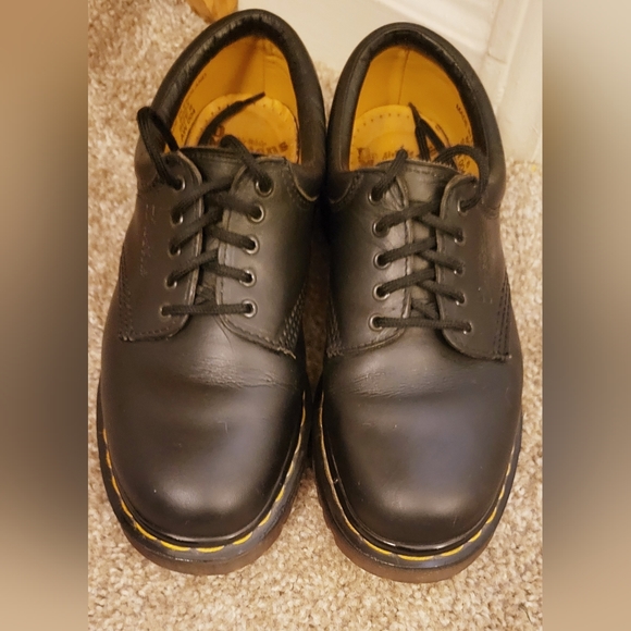 Dr. Marten Women's Black Shoes Size 9 - Picture 3 of 8
